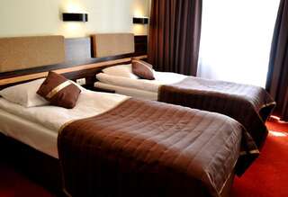 Отель Hotel nad Wigrami Gawrych Ruda Двухместный номер с 2 отдельными кроватями-9